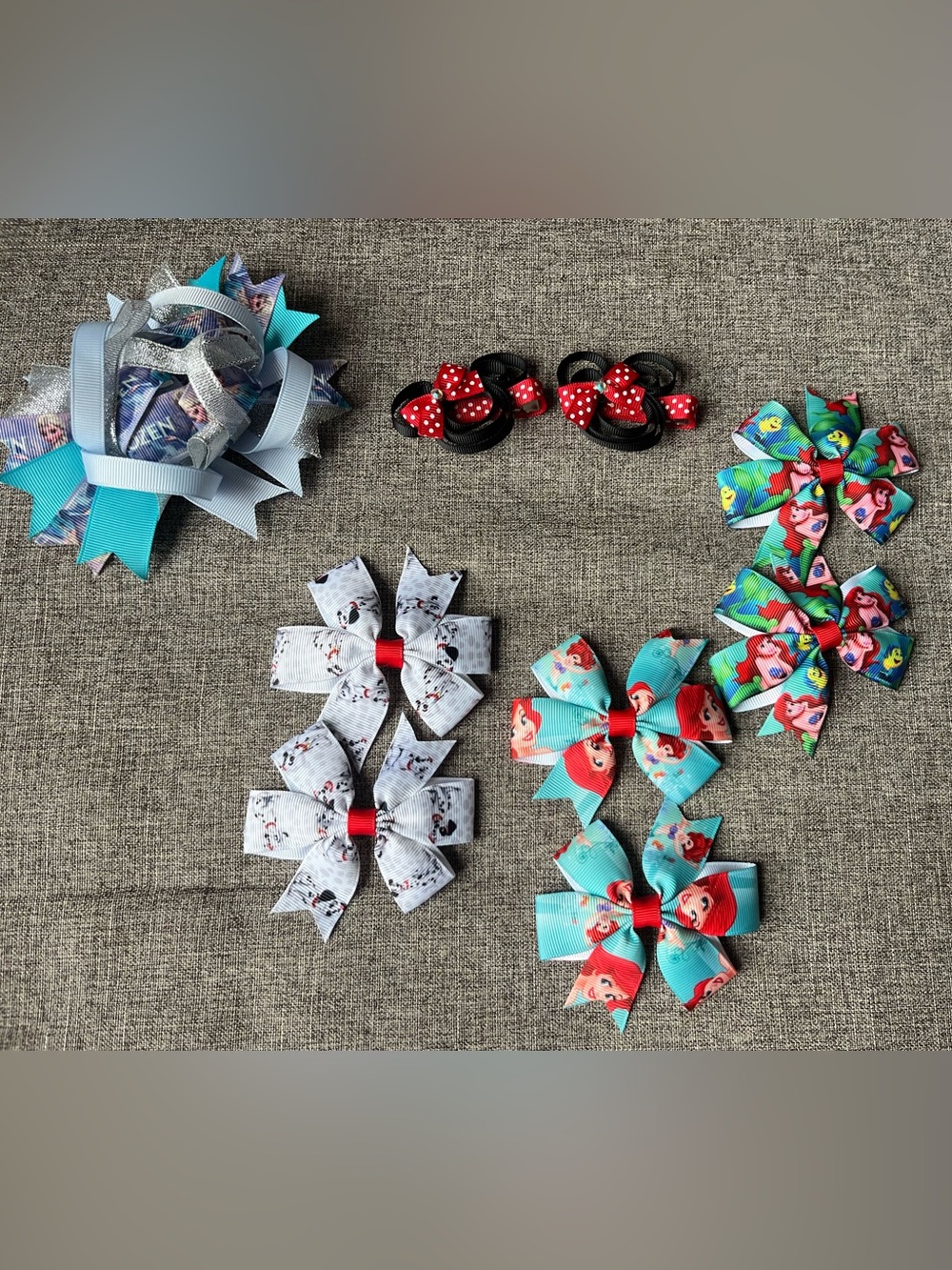 Disney bows!!
